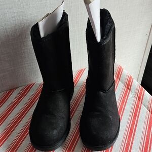 Black Winter Boots
